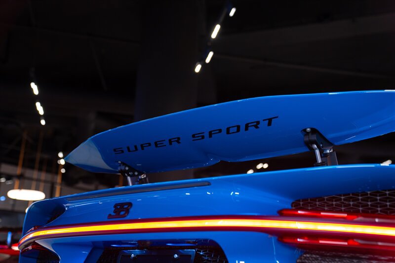 Used 2022 Bugatti Chiron Super Sport AWD/4WD image 51