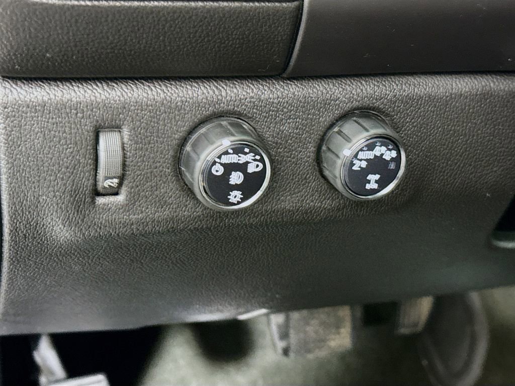 Used 2016 GMC Canyon SLE w/ SLE Convenience Package image 20