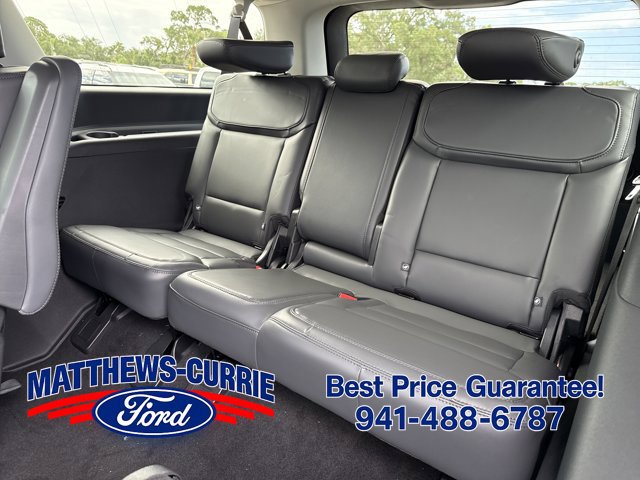 New 2026 Ford Expedition Max Active RWD image 12