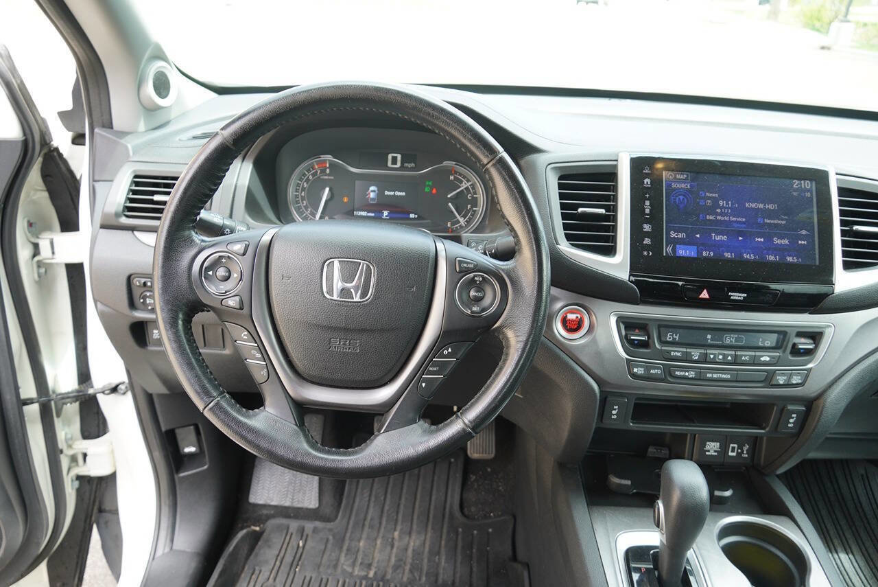 Used 2017 Honda Ridgeline RTL-T image 22