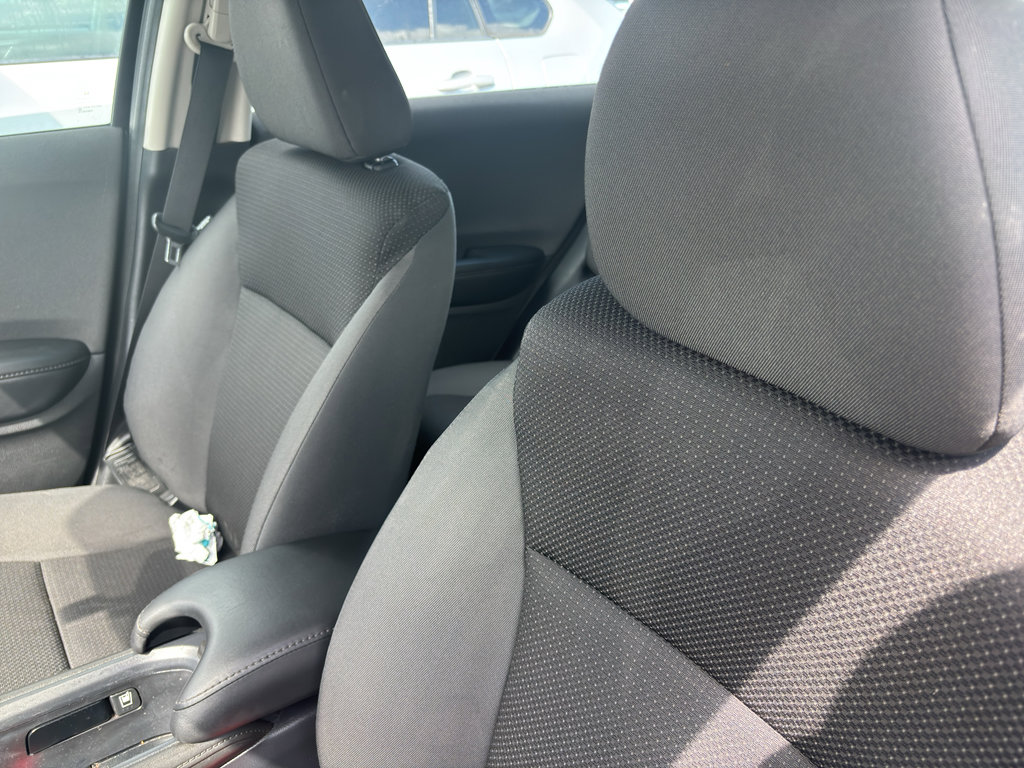 Used 2022 Honda HR-V LX image 14