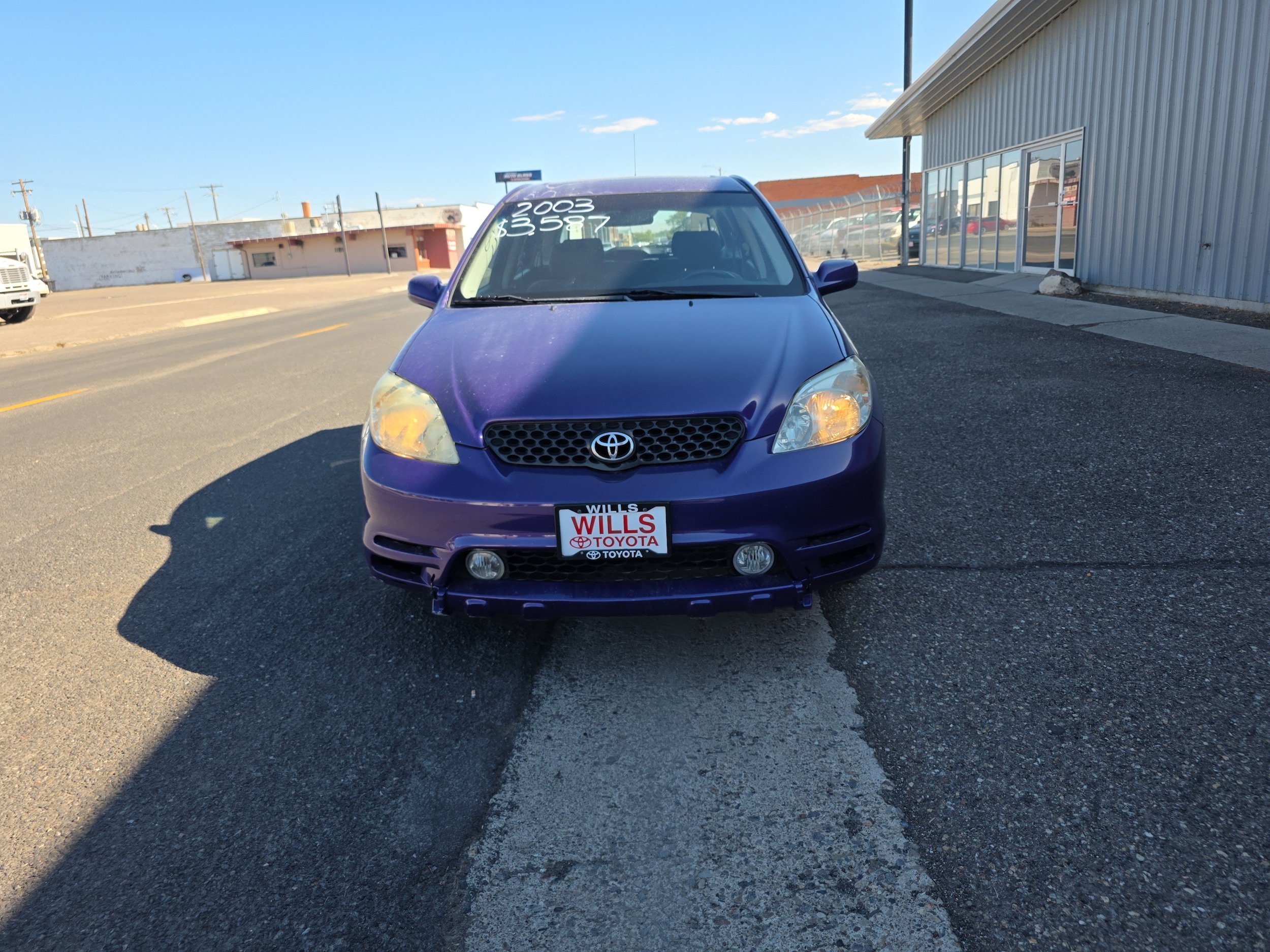 Used 2003 Toyota Matrix FWD image 3