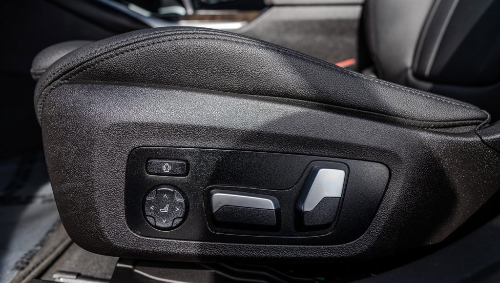 Used 2020 BMW 330i Sedan image 28