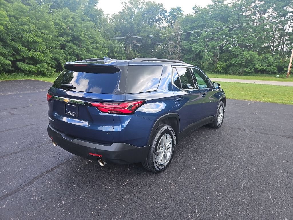 Used 2023 Chevrolet Traverse LT AWD/4WD image 7