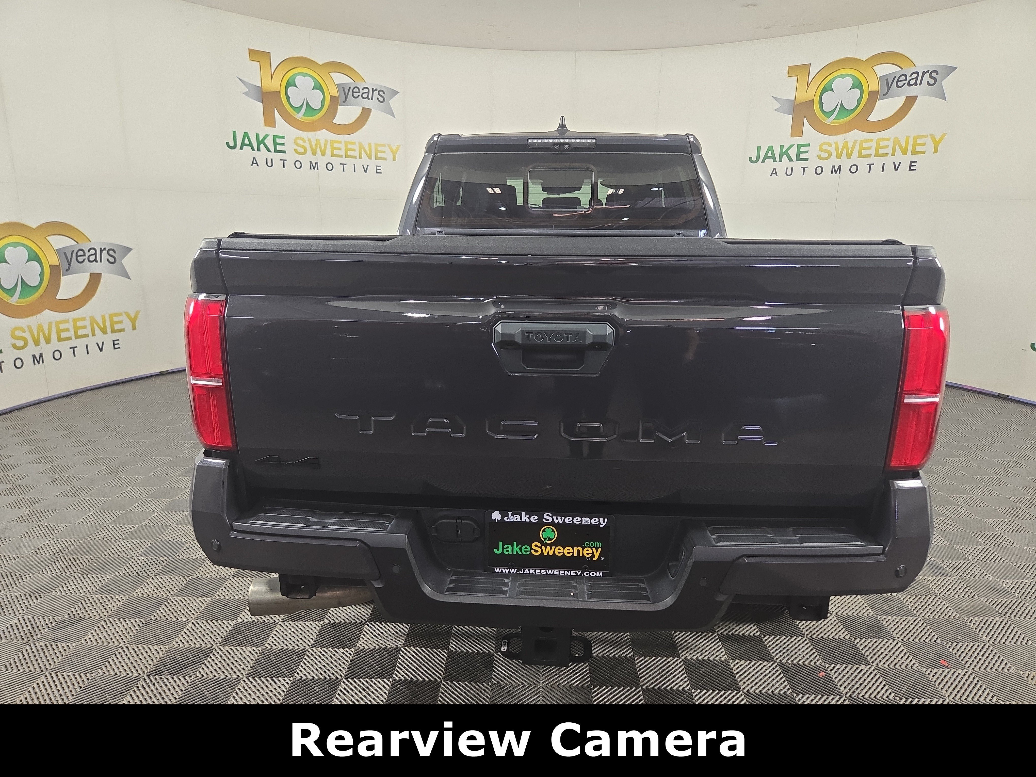 Used 2024 Toyota Tacoma TRD Sport w/ TRD Sport Premium Package AWD/4WD image 7