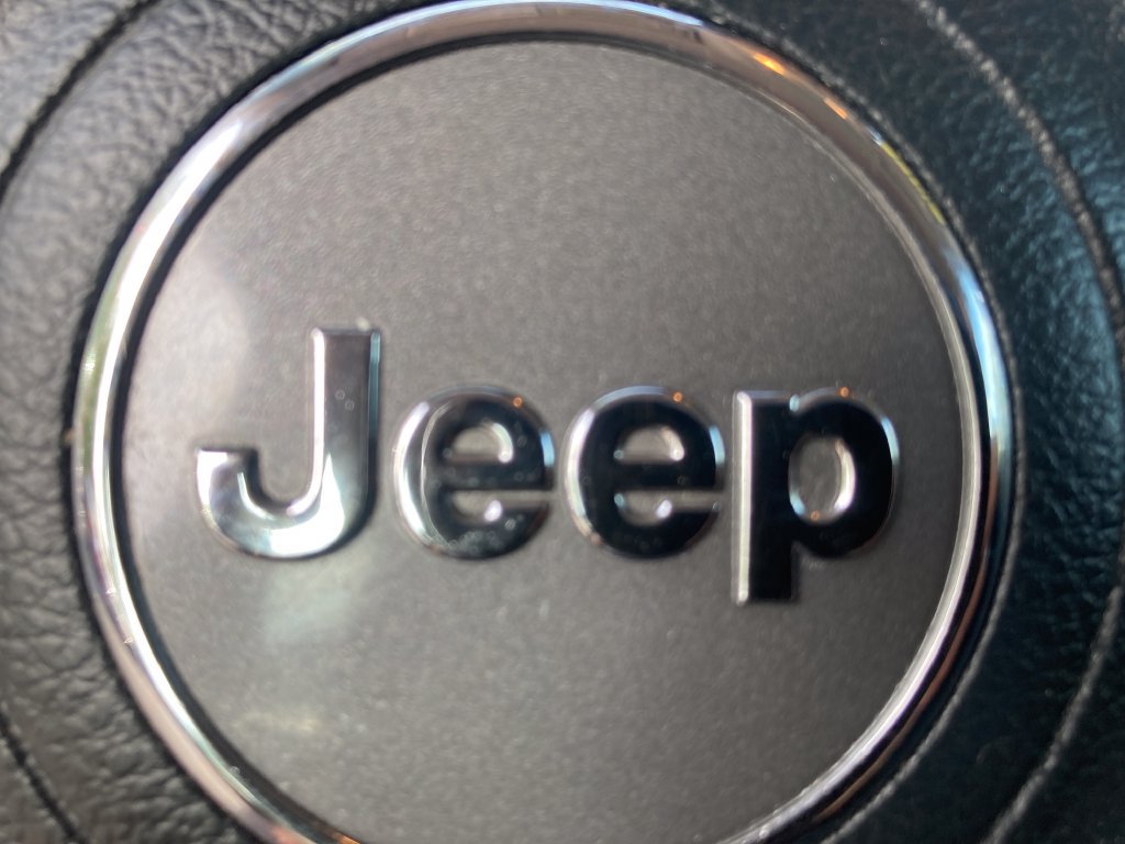 Used 2017 Jeep Renegade Sport w/ Power & Air Group FWD image 28