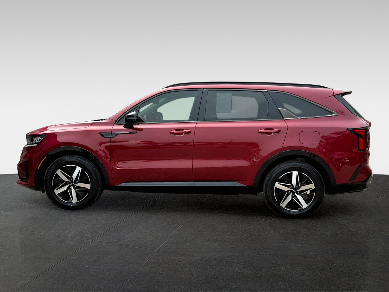 Used 2022 Kia Sorento S w/ Panoramic Sunroof Package FWD image 7