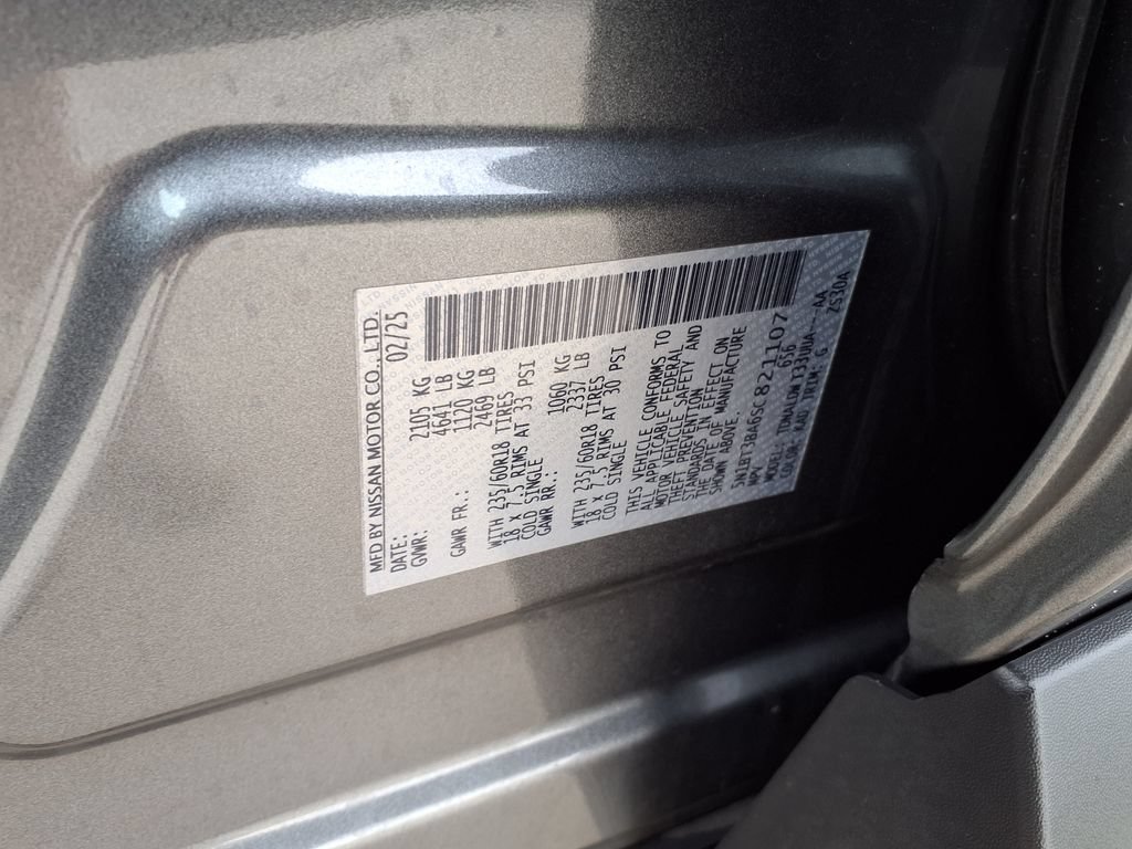 Used 2025 Nissan Rogue SV FWD image 45