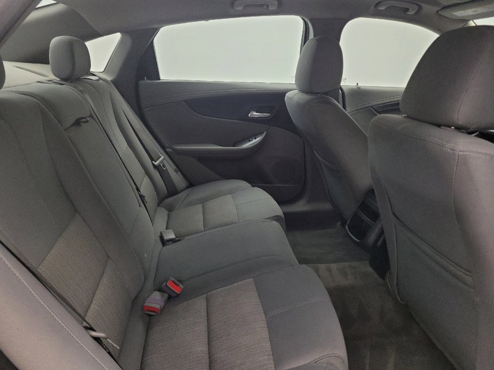 Used 2015 Chevrolet Impala LS w/ LS Convenience Package FWD image 19