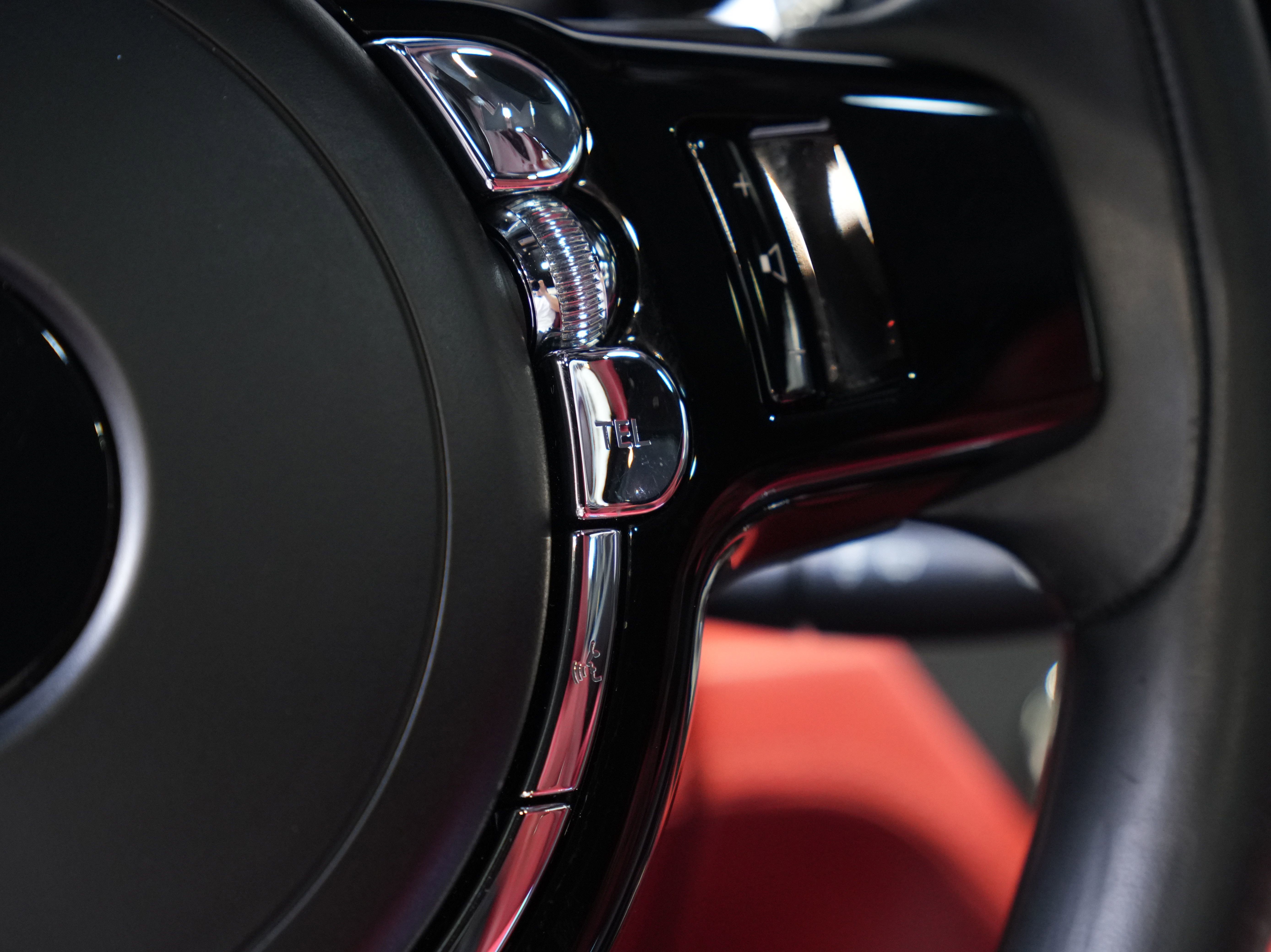 Used 2014 Rolls-Royce Wraith RWD image 42