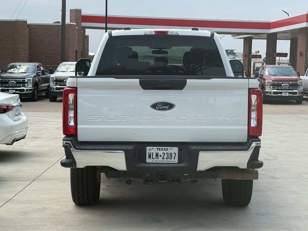 Used 2025 Ford F250 XLT w/ FX4 Off-Road Package AWD/4WD image 4