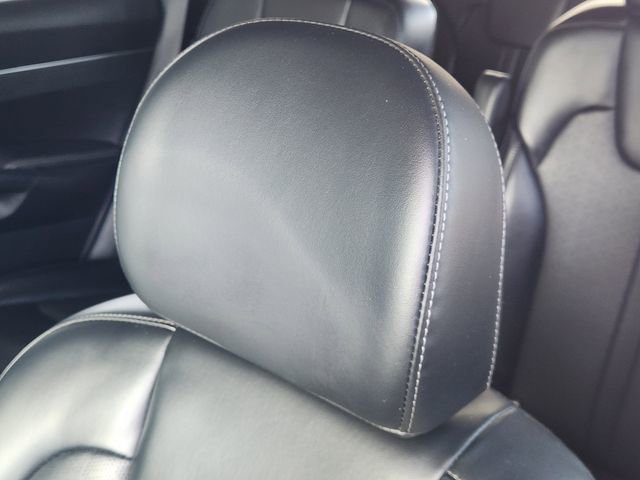 Used 2023 Kia Sorento EX image 24