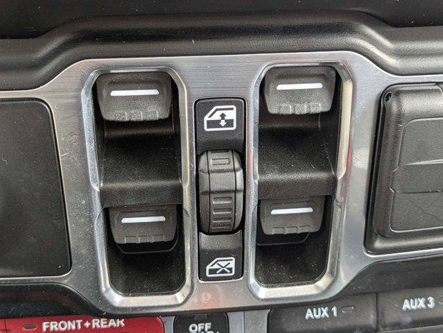 Used 2022 Jeep Wrangler Unlimited Rubicon AWD/4WD image 23