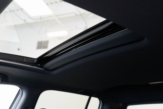 New 2026 Honda Ridgeline Black Edition image 4