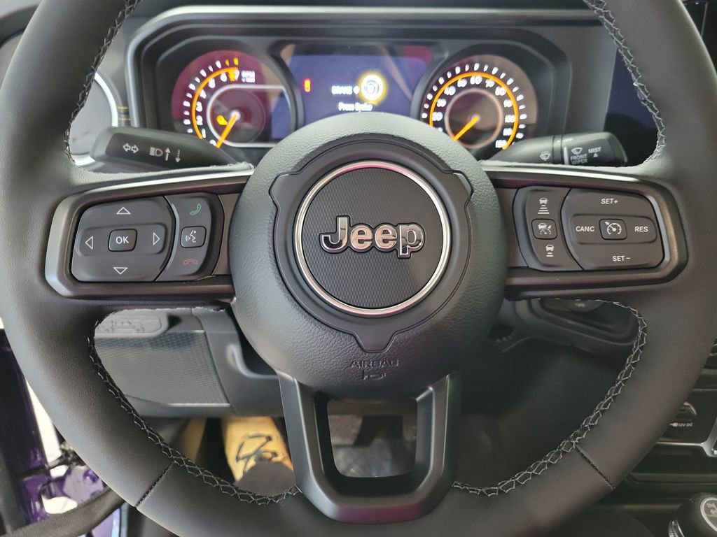 New 2026 Jeep Gladiator Sahara image 13