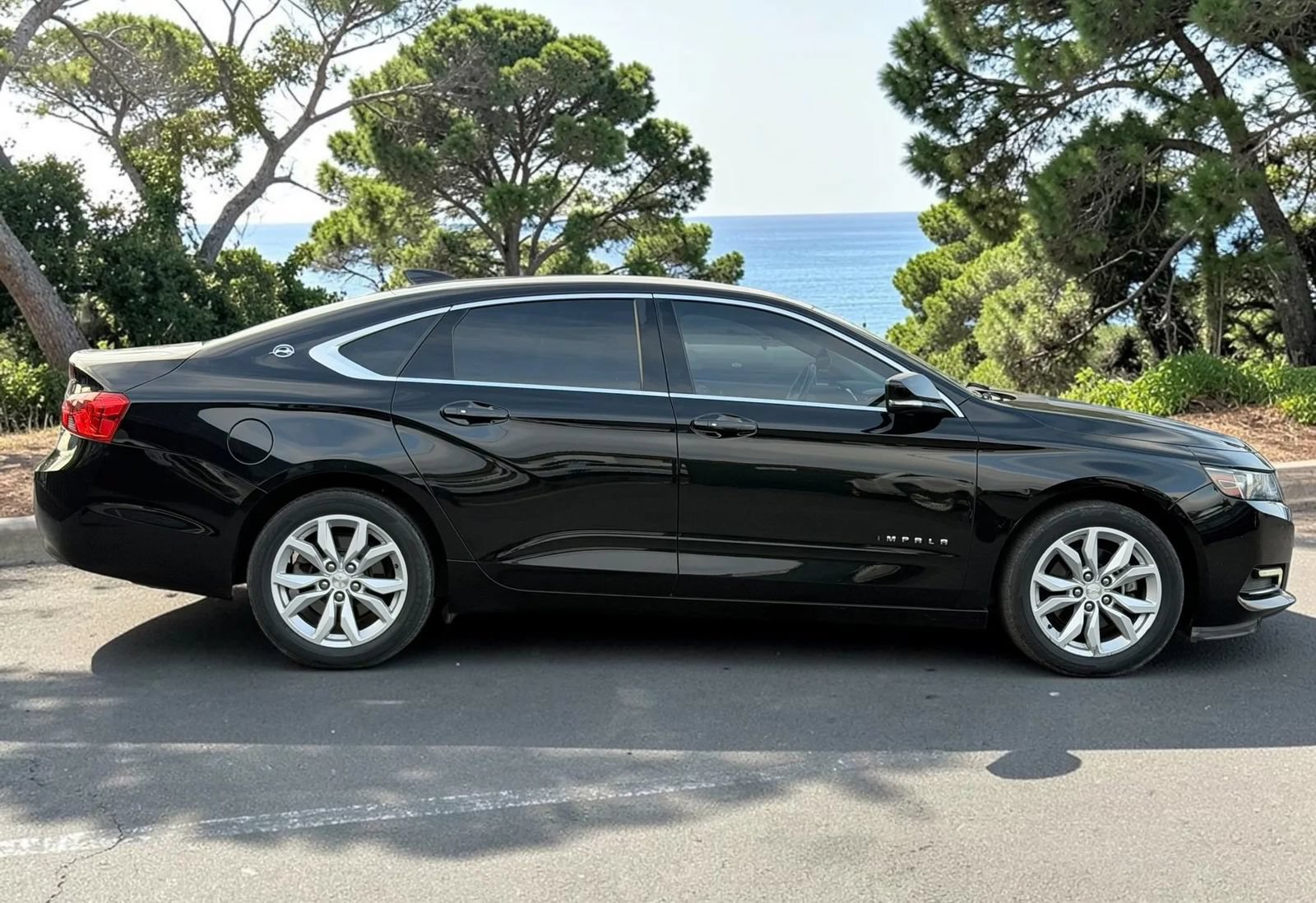 Used 2019 Chevrolet Impala LT w/ LT Leather Package FWD image 5