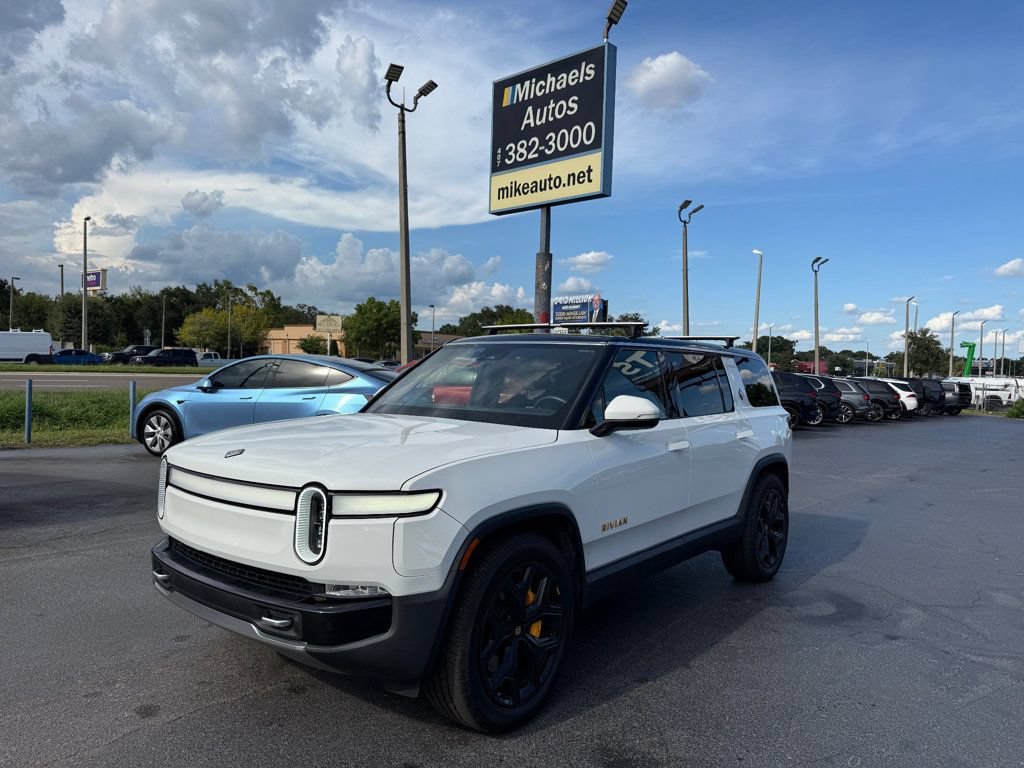 Used 2022 Rivian R1S Launch Edition Quad AWD/4WD image 1
