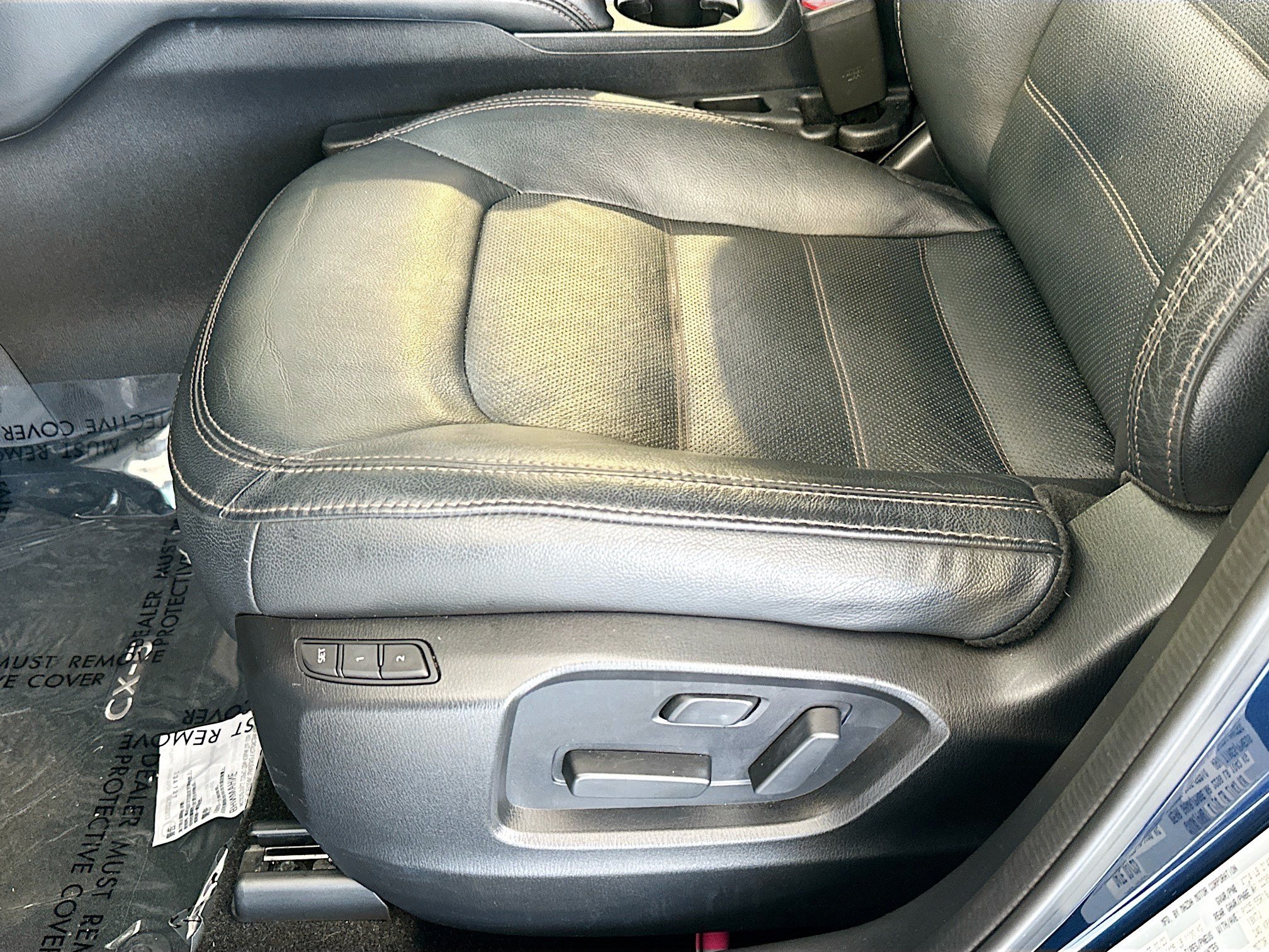 Used 2023 MAZDA CX-5 AWD 2.5 S w/ Premium Plus Pkg image 12