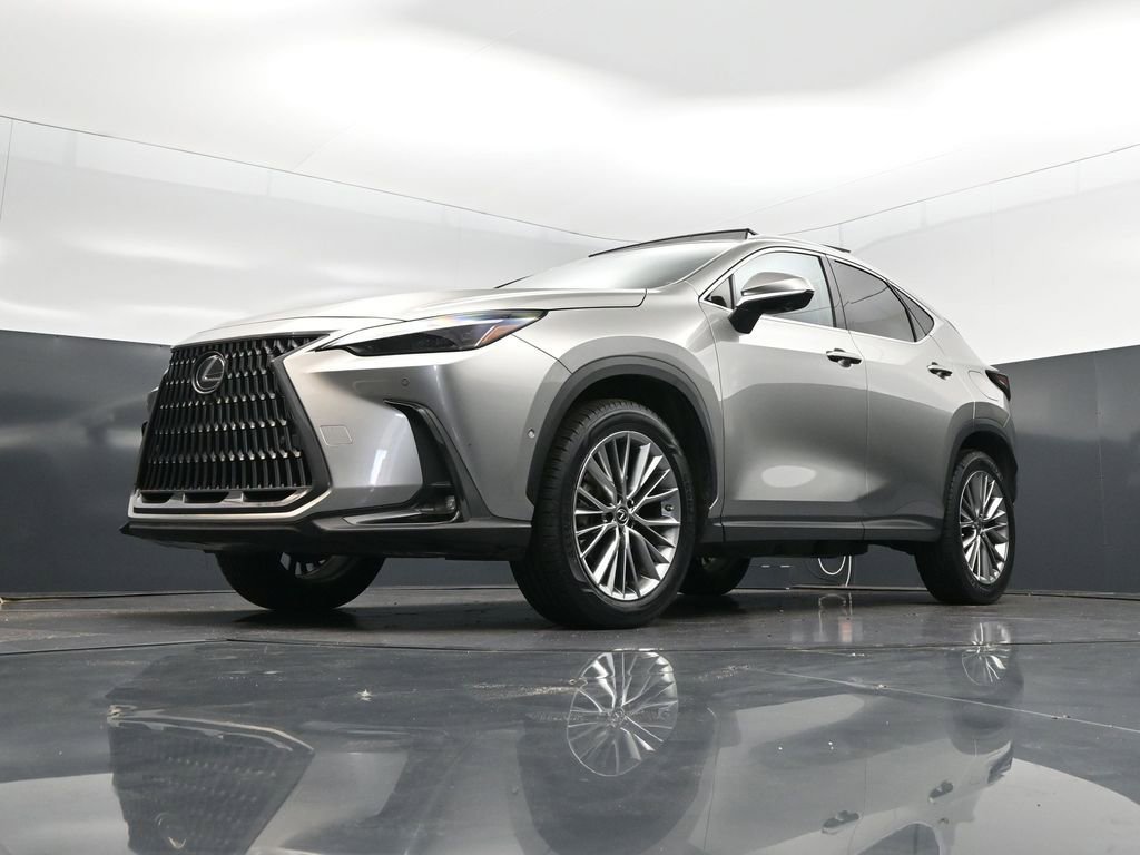 Used 2022 Lexus NX 350h AWD w/ Vision Package image 38