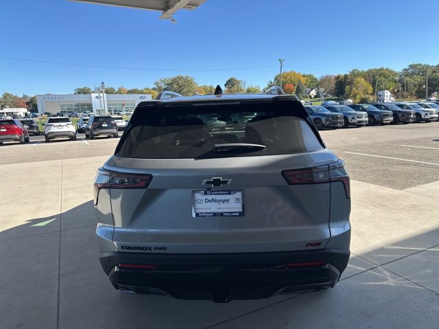 New 2026 Chevrolet Equinox RS w/ Convenience Package III image 7