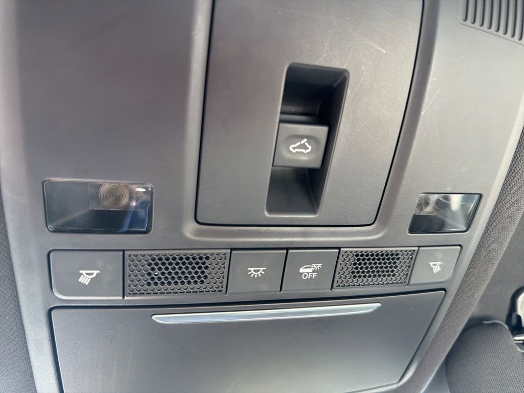 Used 2023 MAZDA CX-9 Signature image 18