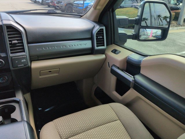 Certified 2019 Ford F250 XLT w/ XLT Premium Package AWD/4WD image 16