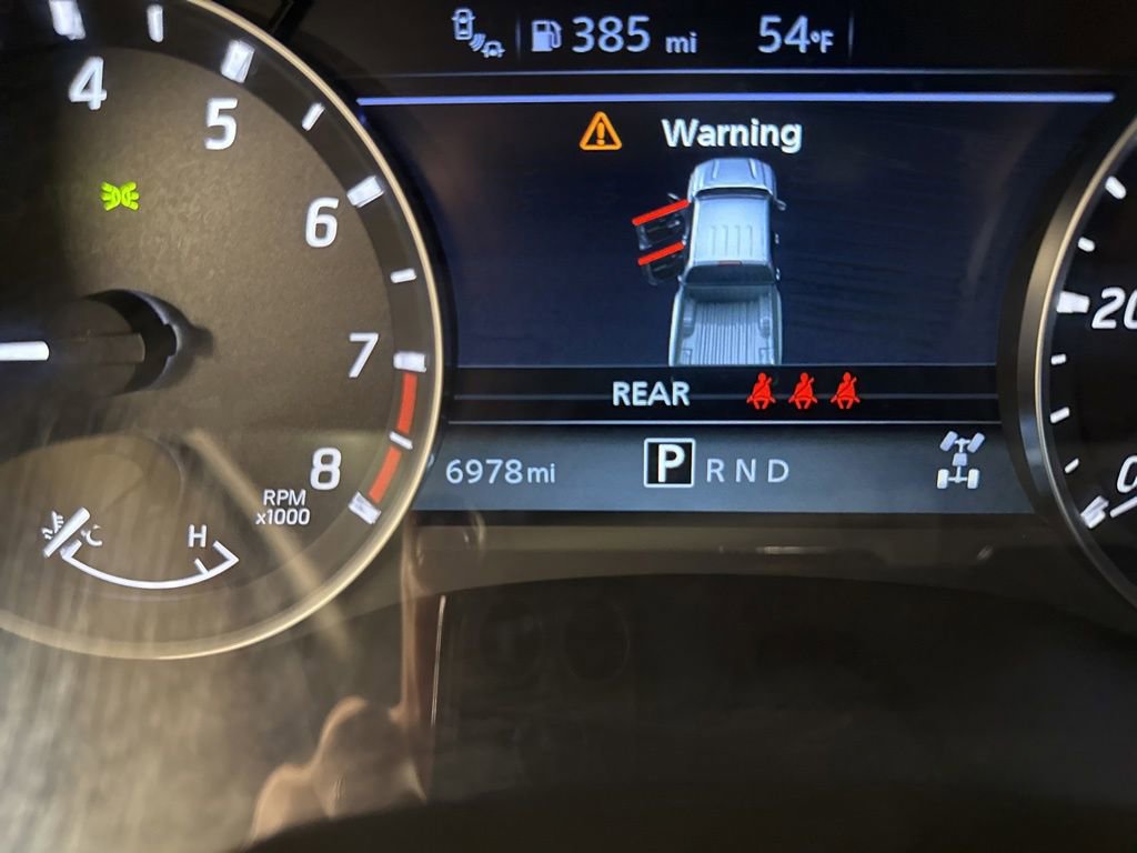 Certified 2025 Nissan Frontier SV image 33