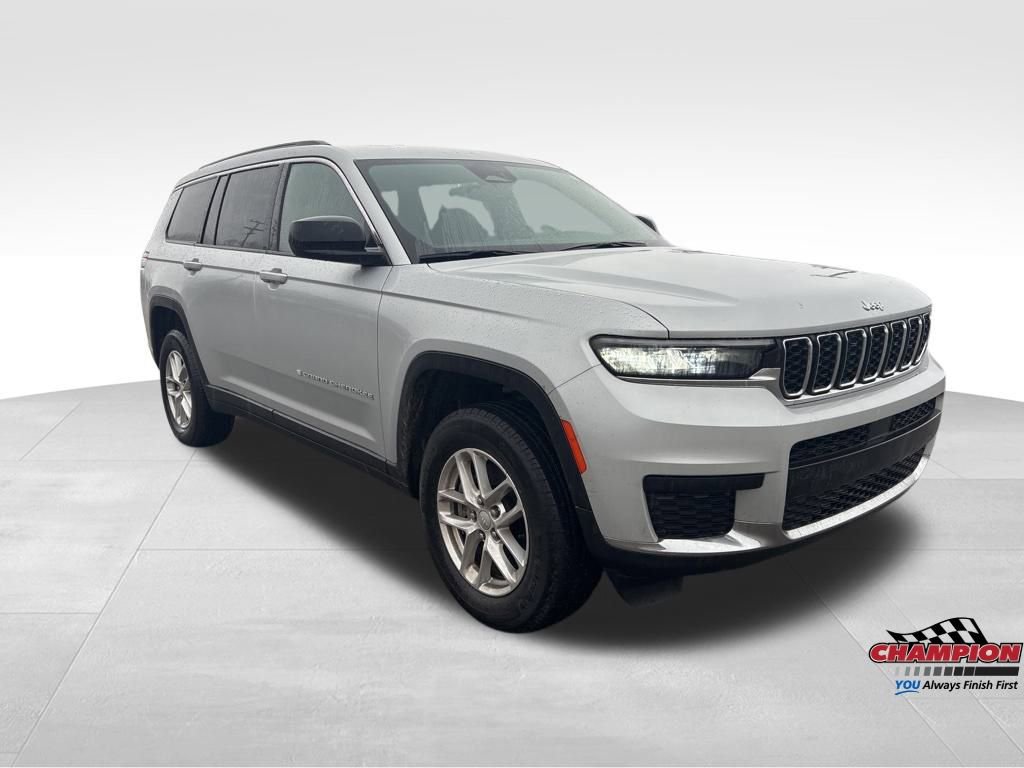 Used 2024 Jeep Grand Cherokee L Laredo image 9