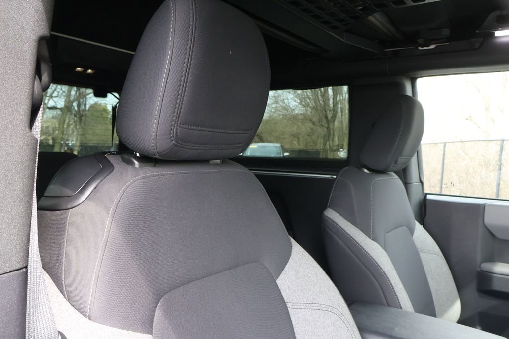Used 2022 Ford Bronco 2-Door image 35