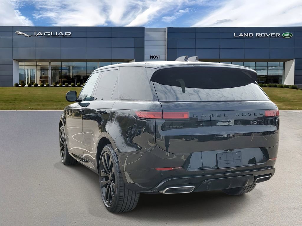 New 2026 Land Rover Range Rover Sport Dynamic SE AWD/4WD image 2