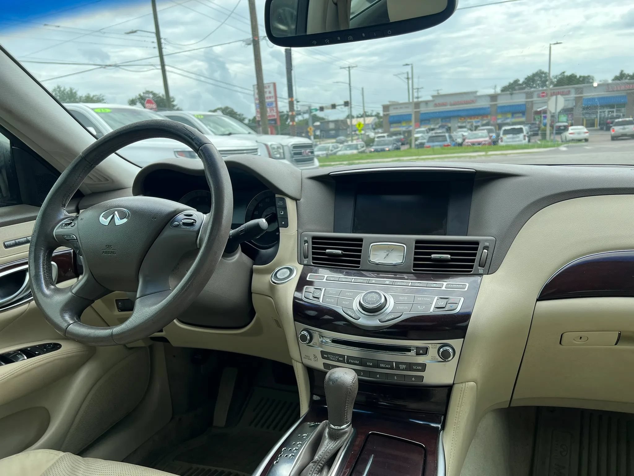 Used 2012 INFINITI M37 w/ Premium Pkg RWD image 13