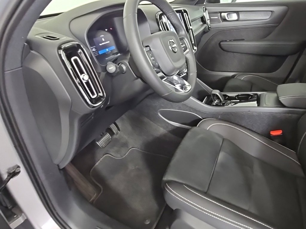 Certified 2023 Volvo C40 P8 Recharge Ultimate image 22