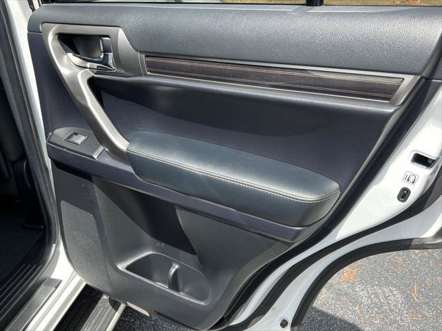 Certified 2023 Lexus GX 460 Premium w/ Premium Package AWD/4WD image 16