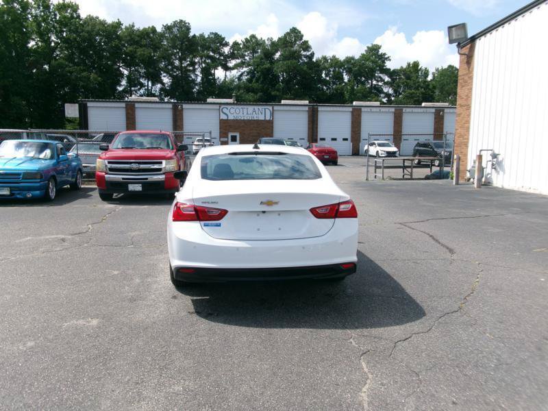 Used 2024 Chevrolet Malibu LS w/ Driver Confidence Package FWD image 7