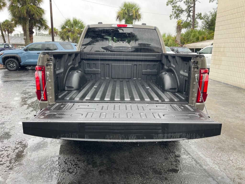 Used 2026 Ford F150 Lariat w/ Equipment Group 501A Mid AWD/4WD image 5