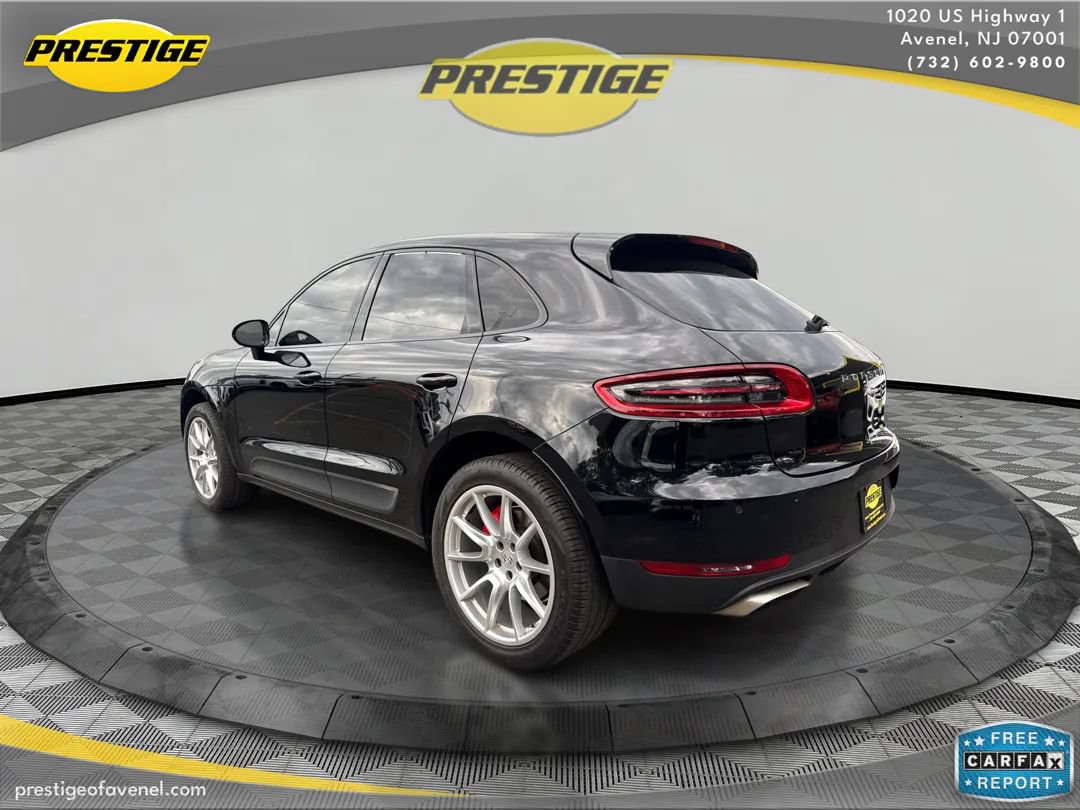 Used 2018 Porsche Macan Sport Edition AWD/4WD image 7