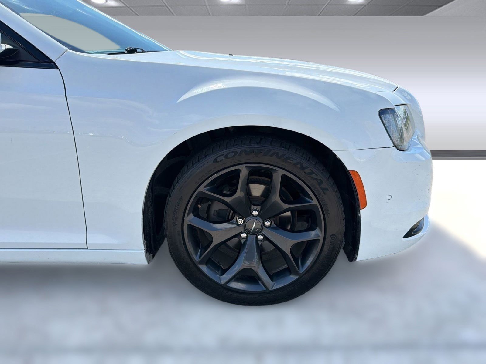 Used 2021 Chrysler 300 S RWD image 11