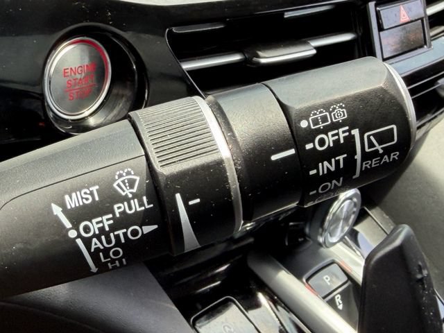 Certified 2024 Acura MDX FWD w/ Technology Package image 32
