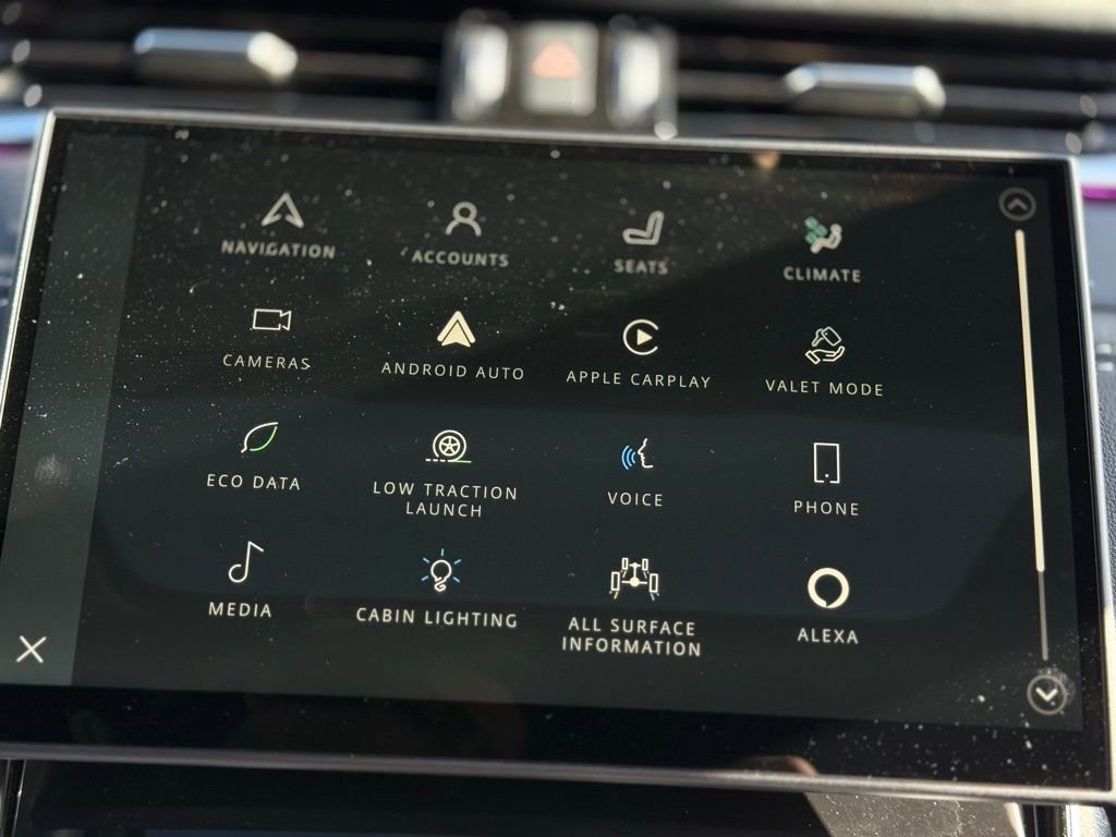 Certified 2024 Jaguar XF R-Dynamic SE image 21