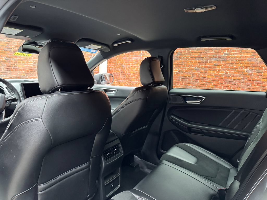 Used 2023 Ford Edge ST AWD/4WD image 25