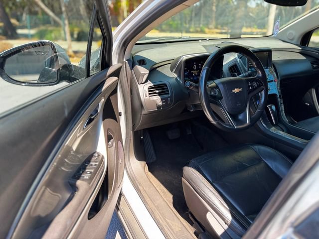Used 2012 Chevrolet Volt Premium w/ Premium Trim Package FWD image 21