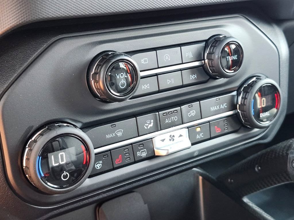 Used 2023 Ford Bronco Raptor AWD/4WD image 19