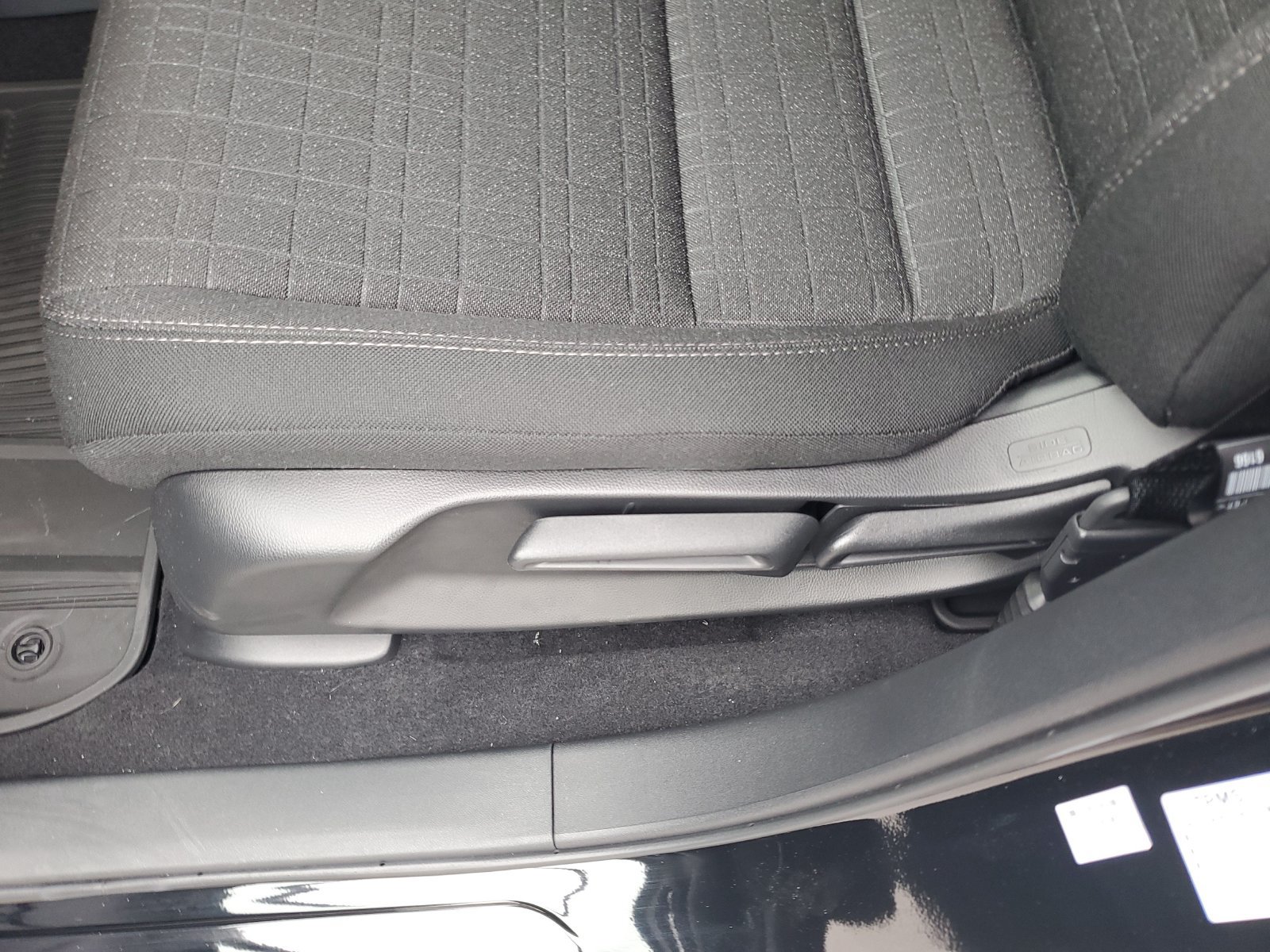 Used 2027 Honda HR-V LX image 17