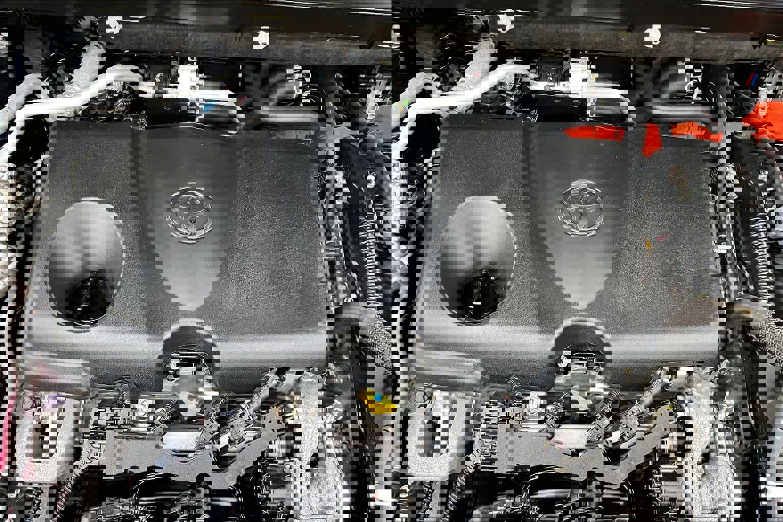 Used 2021 Toyota RAV4 XSE w/ Weather Package image 32