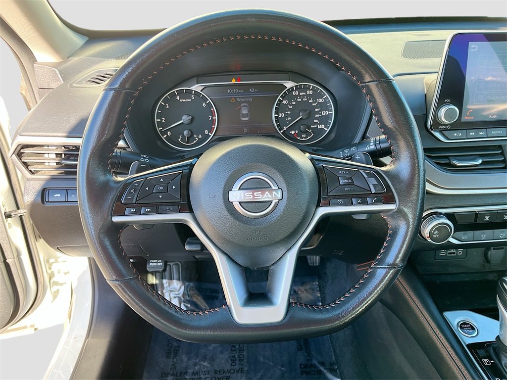 Used 2024 Nissan Altima 2.5 SR image 11