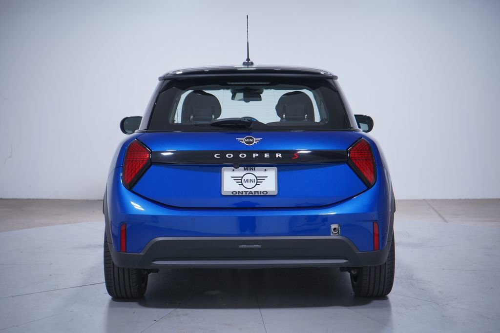 Used 2025 MINI Cooper S image 5