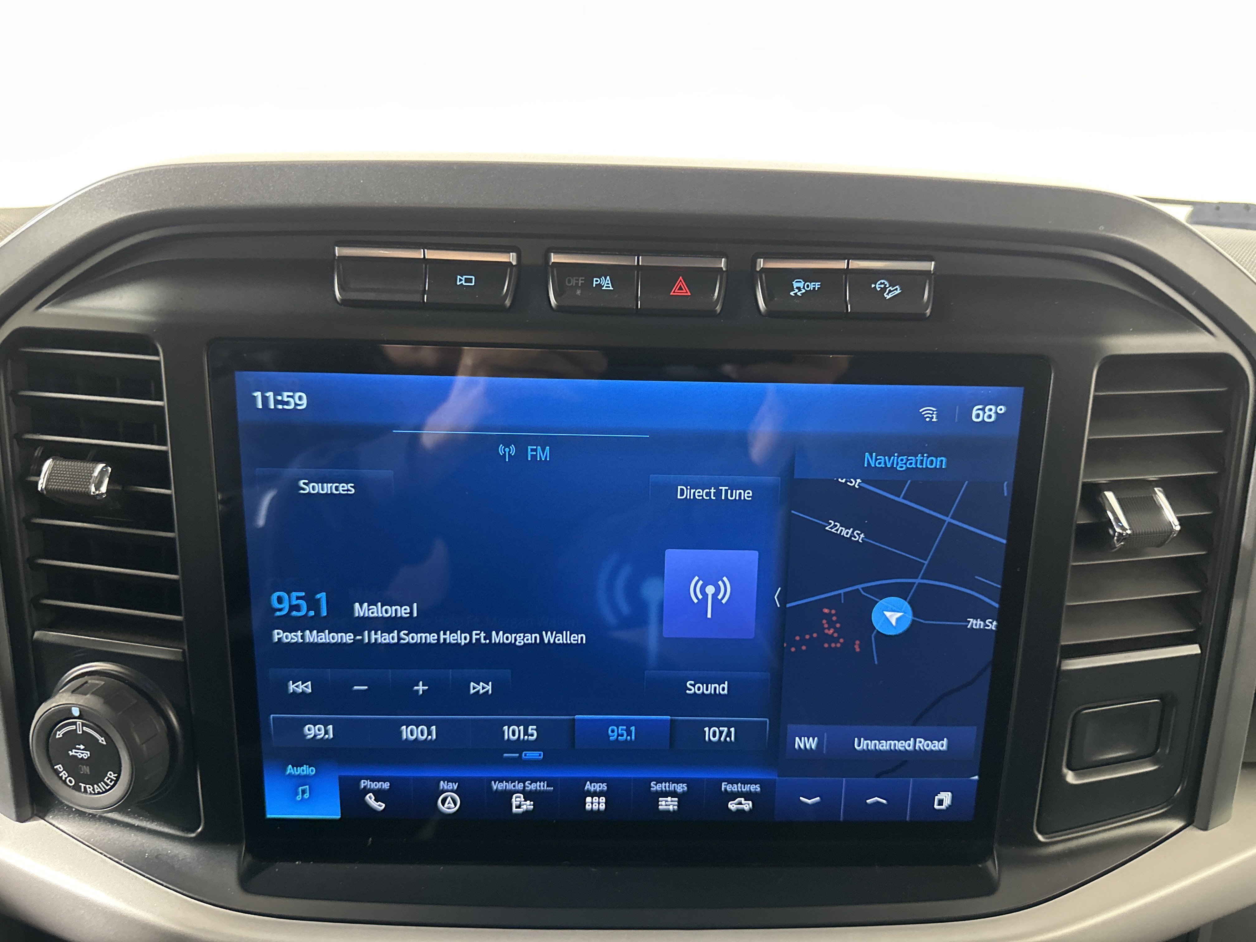 Certified 2022 Ford F150 XLT w/ Equipment Group 302A High image 14