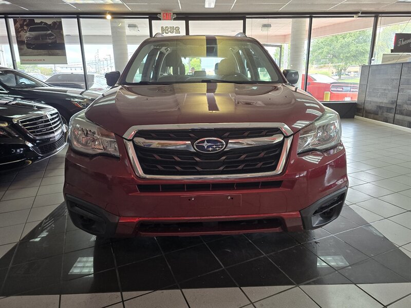 Used 2018 Subaru Forester 2.5i w/ Alloy Wheel Package AWD/4WD image 2