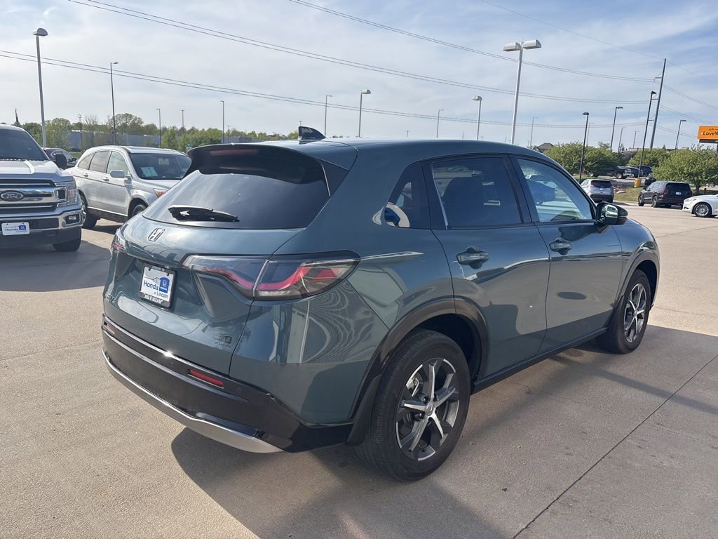Certified 2025 Honda HR-V EX-L image 5