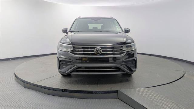 Used 2024 Volkswagen Tiguan S FWD image 12
